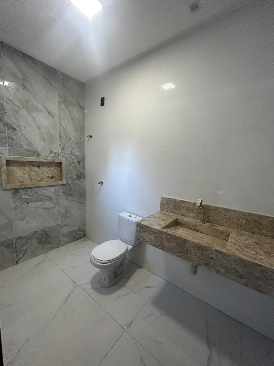 Imagem Casa com 3 Quartos à Venda, 150 m²em Setor Faiçalville - Goiânia