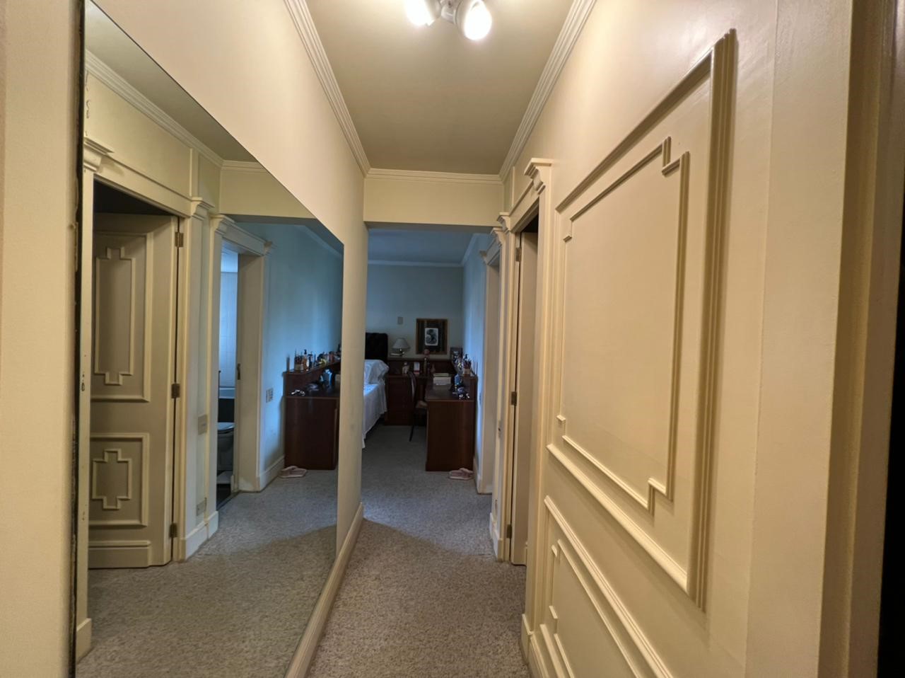 Imagem Apartamento com 4 Quartos à Venda, 220 m²em Itaim Bibi - São Paulo Imagem Apartamento com 4 Quartos à Venda, 220 m²em Itaim Bibi - São Paulo