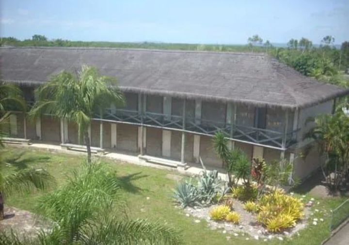 Imagem Imóvel com 10 Quartos à Venda, 1.200.000 hectare em Salinas - Salinas da Margarida Imagem Imóvel com 10 Quartos à Venda, 1.200.000 hectare em Salinas - Salinas da Margarida
