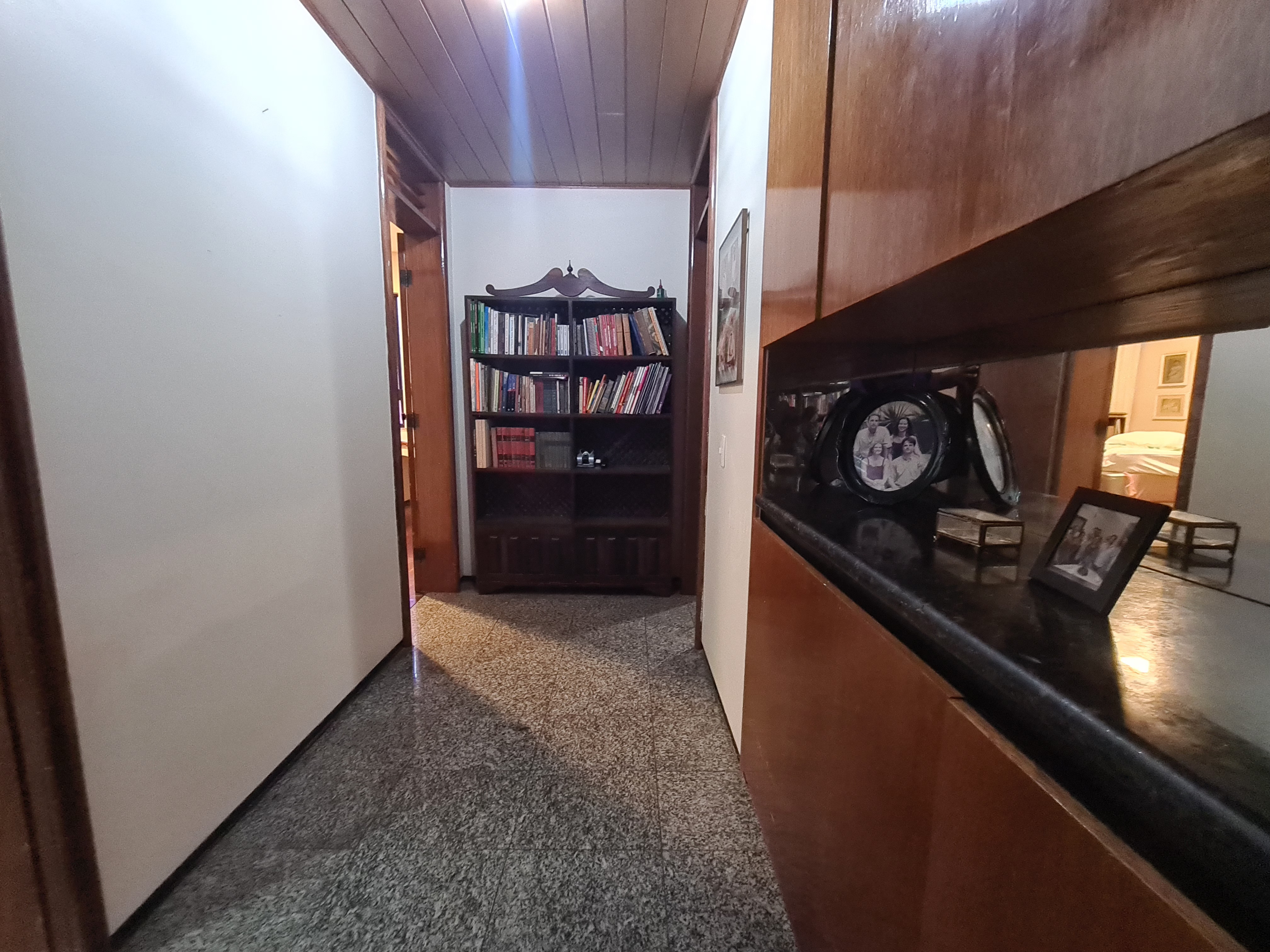 Imagem Apartamento com 3 Quartos à Venda ou Locação, 200 m²em Meireles - Fortaleza Imagem Apartamento com 3 Quartos à Venda ou Locação, 200 m²em Meireles - Fortaleza