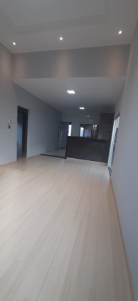 Imagem Casa com 3 Quartos à Venda, 167 m² em Vila Santos Dumont - Ourinhos Imagem Casa com 3 Quartos à Venda, 167 m² em Vila Santos Dumont - Ourinhos