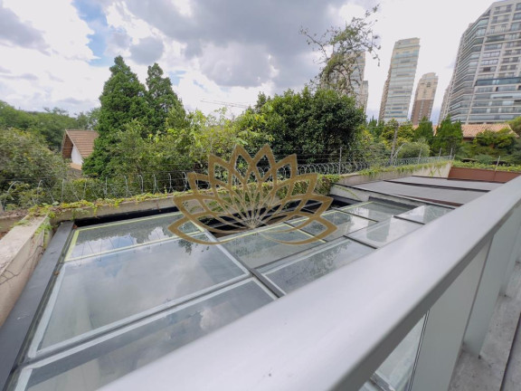 Imagem Casa de Condomínio com 3 Quartos à Venda, 404 m²em Jardim Sílvia (Zona Oeste) - São Paulo Imagem Casa de Condomínio com 3 Quartos à Venda, 404 m²em Jardim Sílvia (Zona Oeste) - São Paulo