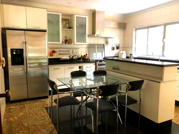 Imagem Sobrado com 3 Quartos à Venda, 345 m² em Jardim Peri Peri - São Paulo Imagem Sobrado com 3 Quartos à Venda, 345 m² em Jardim Peri Peri - São Paulo
