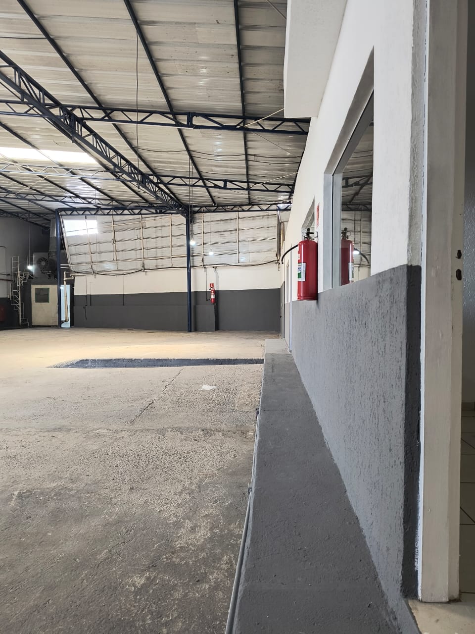 Galpão para Alugar, 540 m² em Ayrosa - Osasco