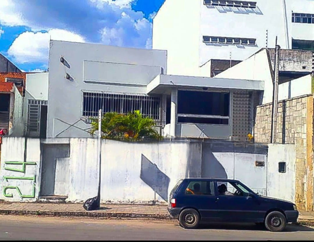 Imagem Casa com 3 Quartos à Venda, 269 m² em Nossa Senhora das Dores - Caruaru Imagem Casa com 3 Quartos à Venda, 269 m² em Nossa Senhora das Dores - Caruaru