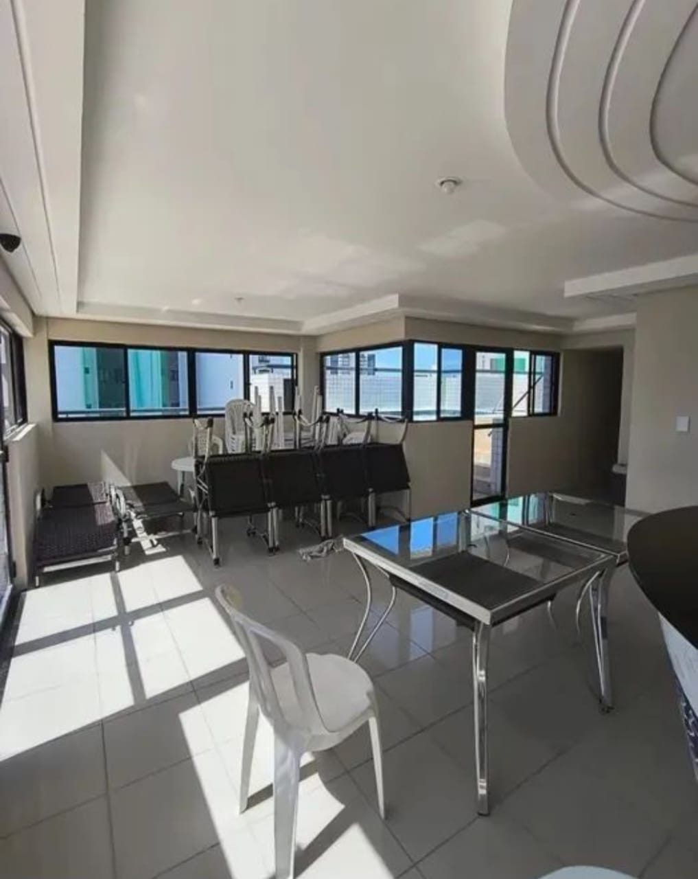 Imagem Apartamento com 3 Quartos para Alugar, 98 m² em Boa Viagem - Recife