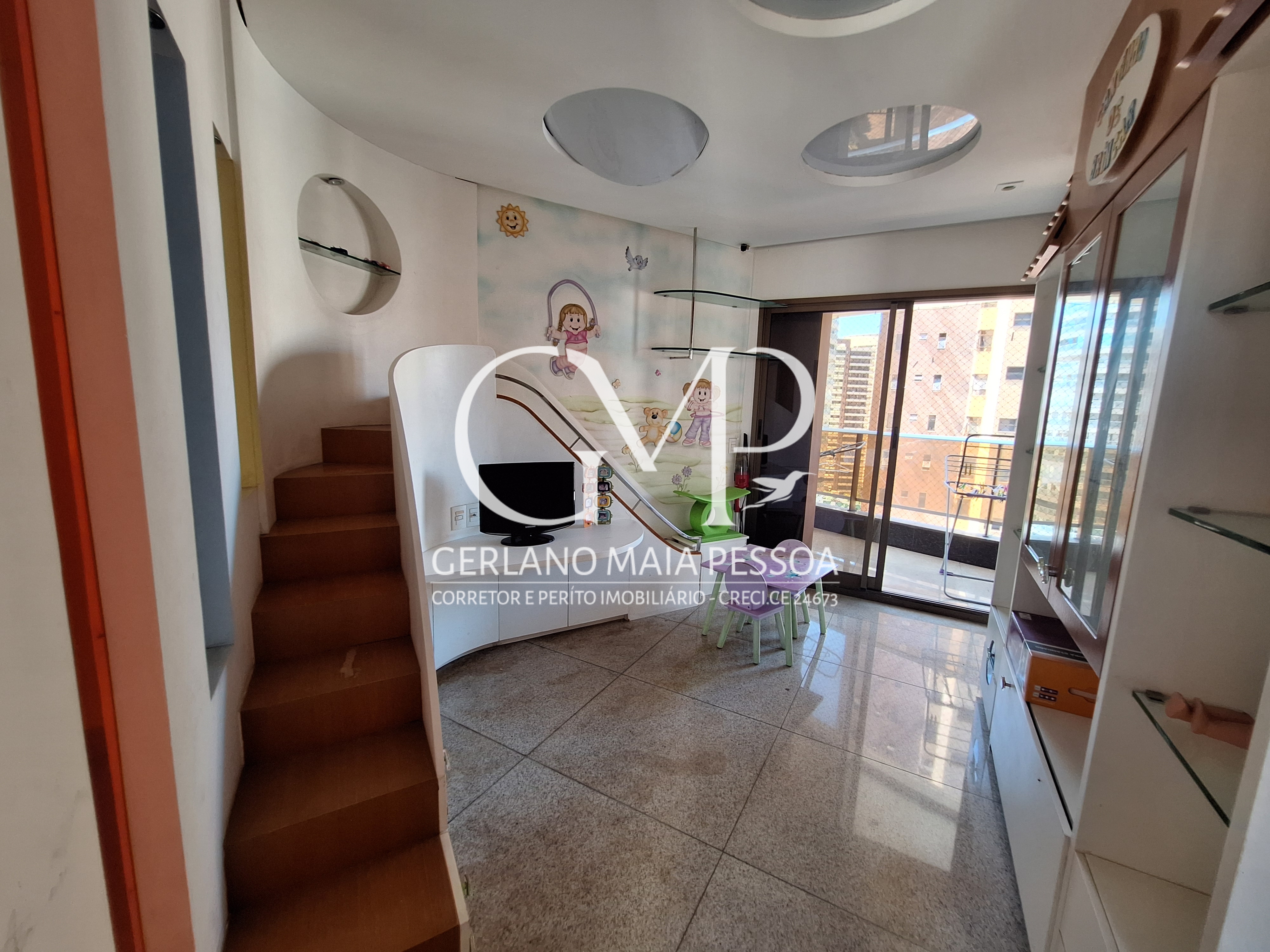 Imagem Apartamento com 4 Quartos à Venda, 300 m²em Meireles - Fortaleza