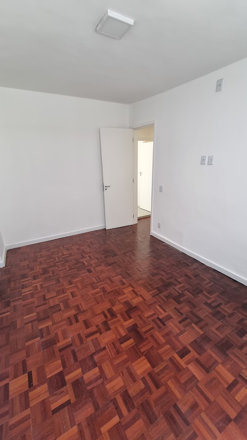 Imagem Apartamento com 3 Quartos à Venda, 70 m² em Icaraí - Niterói Imagem Apartamento com 3 Quartos à Venda, 70 m² em Icaraí - Niterói
