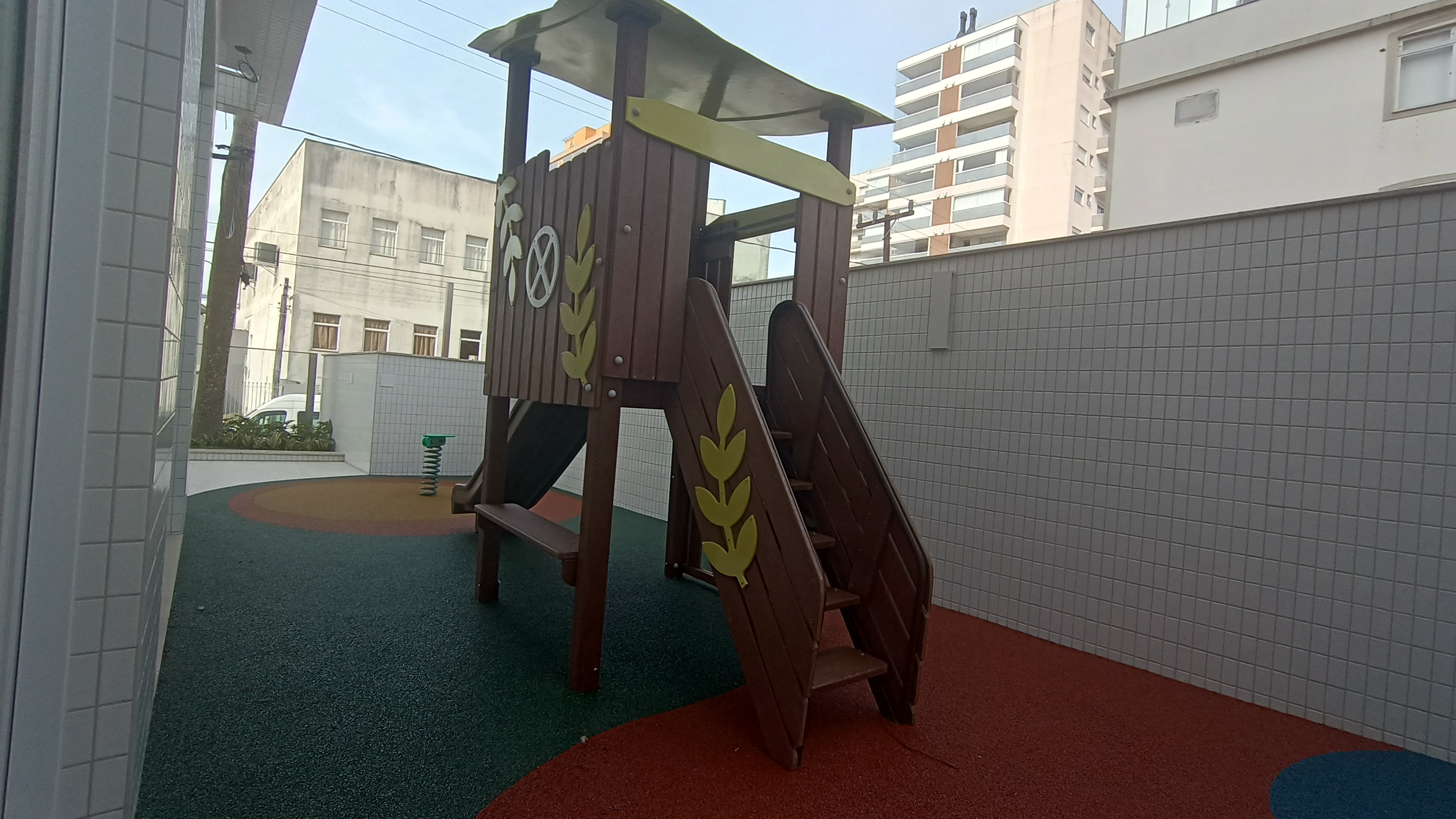 Imagem Apartamento com 3 Quartos à Venda, 113 m²em Canto - Florianópolis Imagem Apartamento com 3 Quartos à Venda, 113 m²em Canto - Florianópolis