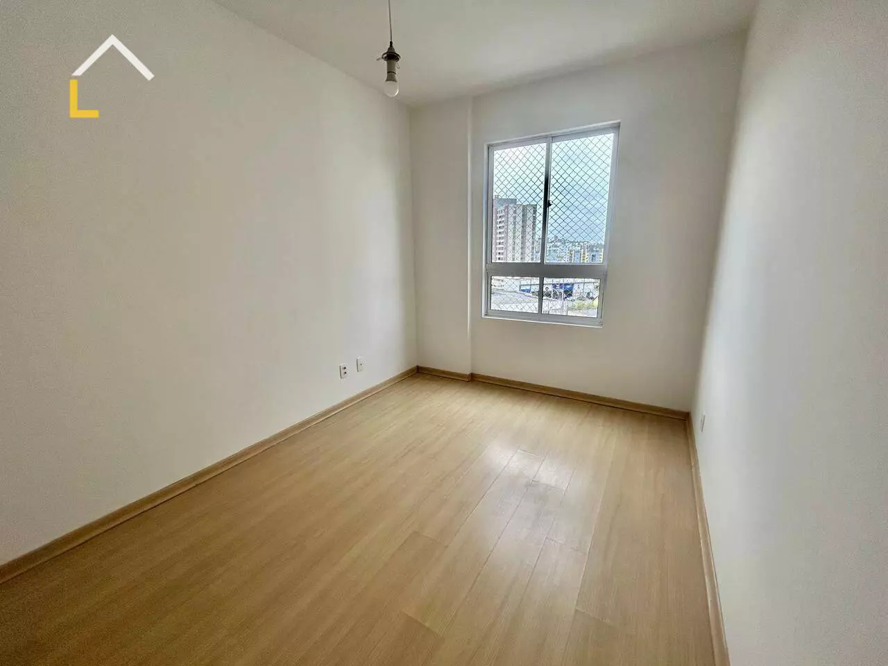 Imagem Apartamento com 2 Quartos à Venda, 64 m²em Anita Garibaldi - Joinville Imagem Apartamento com 2 Quartos à Venda, 64 m²em Anita Garibaldi - Joinville