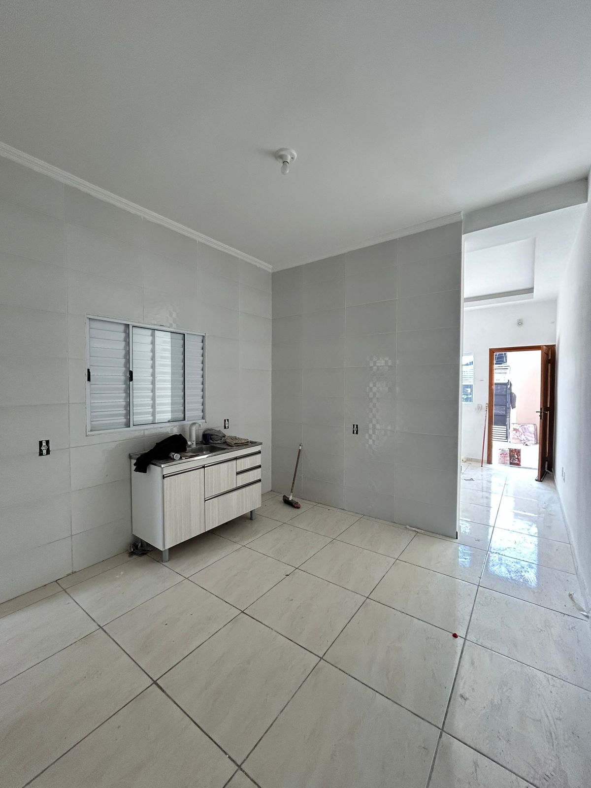 Imagem Casa com 2 Quartos para Alugar, 80 m² em Jardim Cambuci - Mogi das Cruzes Imagem Casa com 2 Quartos para Alugar, 80 m² em Jardim Cambuci - Mogi das Cruzes