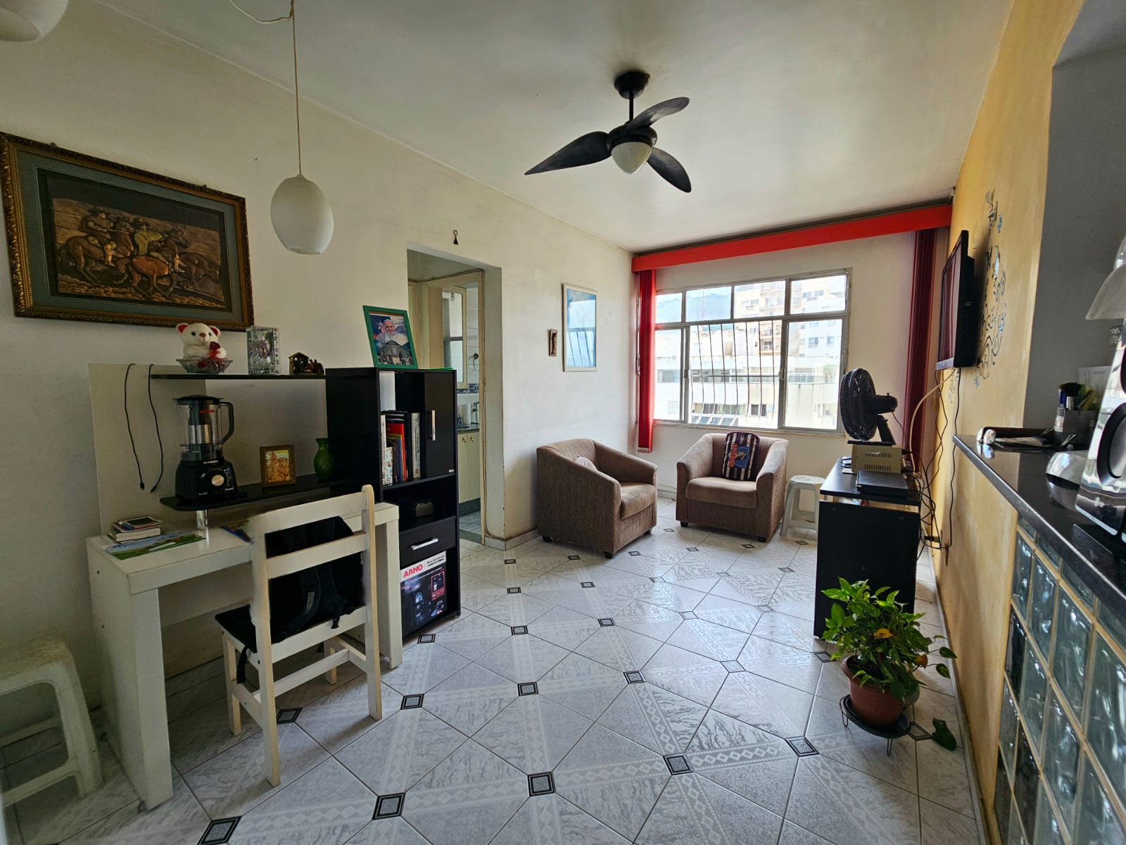 Imagem Apartamento com 2 Quartos à Venda, 75 m² em Santa Rosa - Niterói