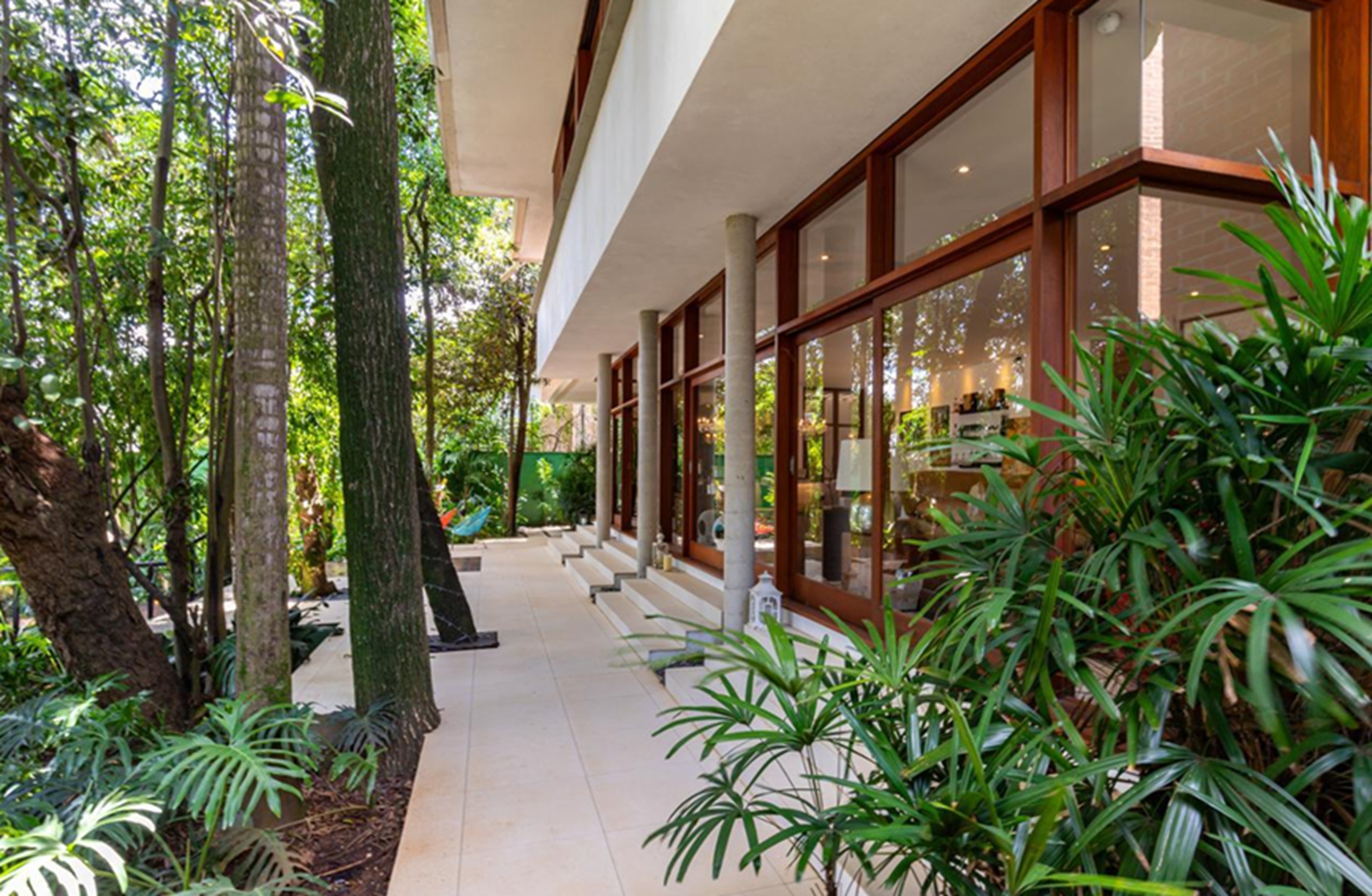 Imagem Casa de Condomínio com 5 Quartos à Venda, 650 m² em Jardim dos Estados - São Paulo