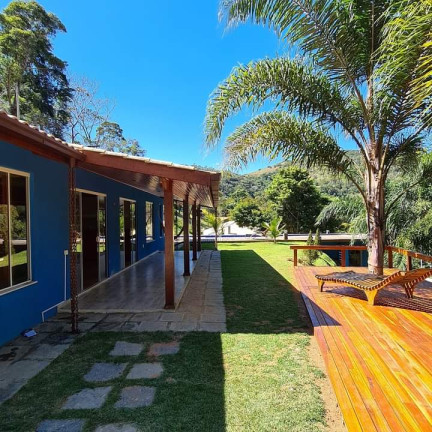 Imagem Casa de Condomínio com 4 Quartos à Venda, 224 m² em Pedro do Rio - Petrópolis
