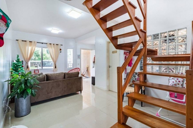 Imagem Casa com 3 Quartos à Venda, 176 m² em Espírito Santo - Porto Alegre