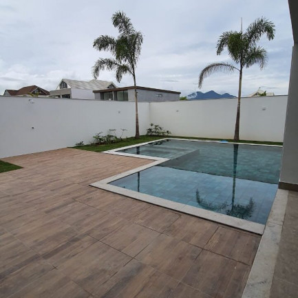 Imagem Casa com 5 Quartos à Venda, 480 m² em Barra da Tijuca - Rio de Janeiro Imagem Casa com 5 Quartos à Venda, 480 m² em Barra da Tijuca - Rio de Janeiro