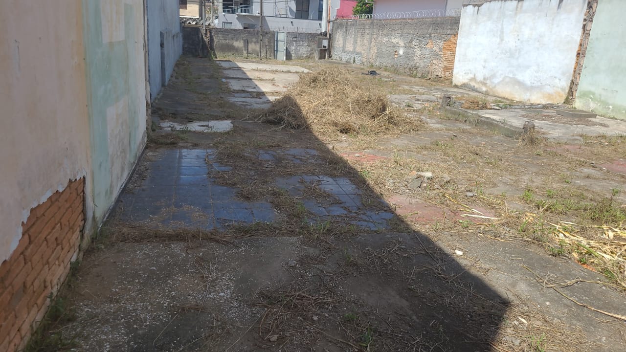 Terreno à Venda, 300 m²em Jardim Oriental - São Paulo