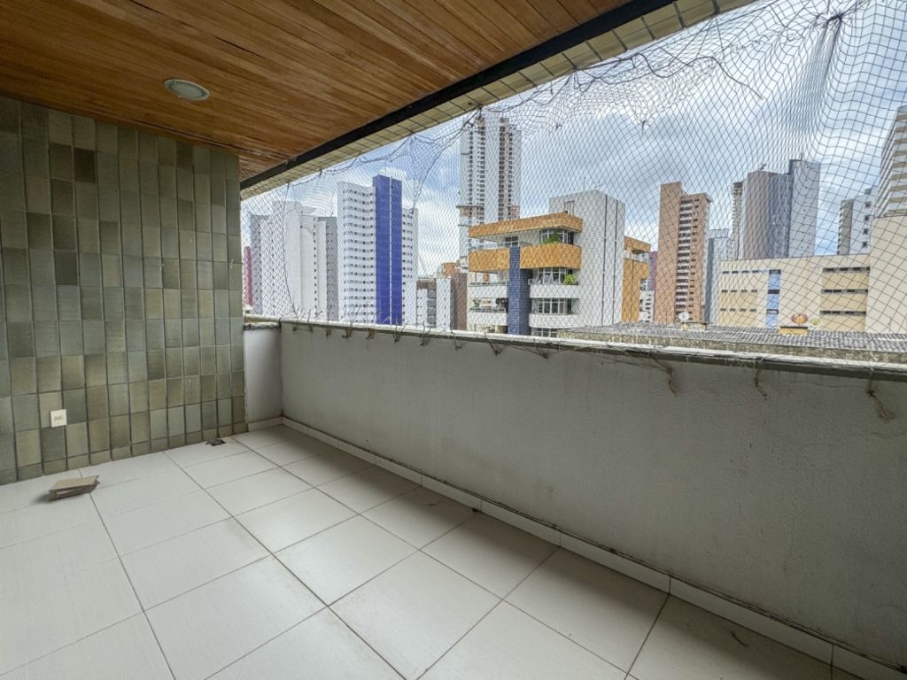 Imagem Apartamento com 4 Quartos à Venda, 215 m²em Meireles - Fortaleza Imagem Apartamento com 4 Quartos à Venda, 215 m²em Meireles - Fortaleza