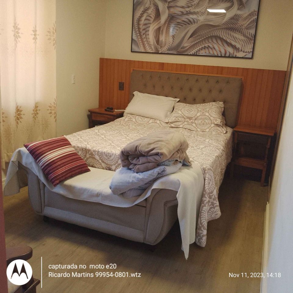 Imagem Casa com 3 Quartos à Venda, 180 m²em Jardim Angélica - Criciúma Imagem Casa com 3 Quartos à Venda, 180 m²em Jardim Angélica - Criciúma