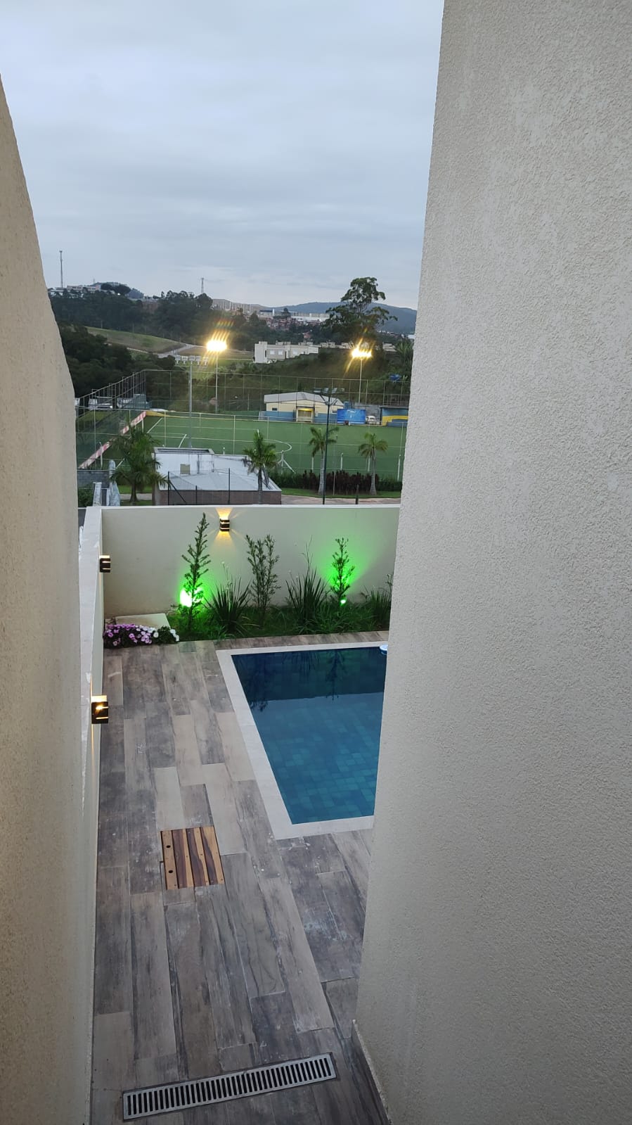 Imagem Casa de Condomínio com 3 Quartos à Venda, 141 m²em Villas do Jaguari - Santana de Parnaíba