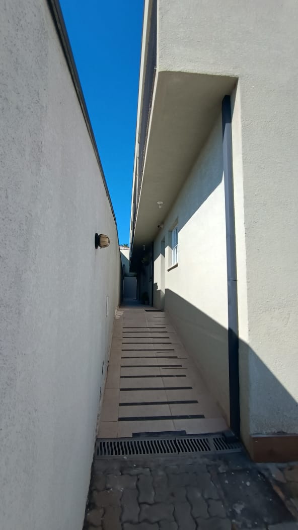 Imagem Sobrado com 2 Quartos à Venda, 77 m² em Jardim São Pedro - Mogi das Cruzes