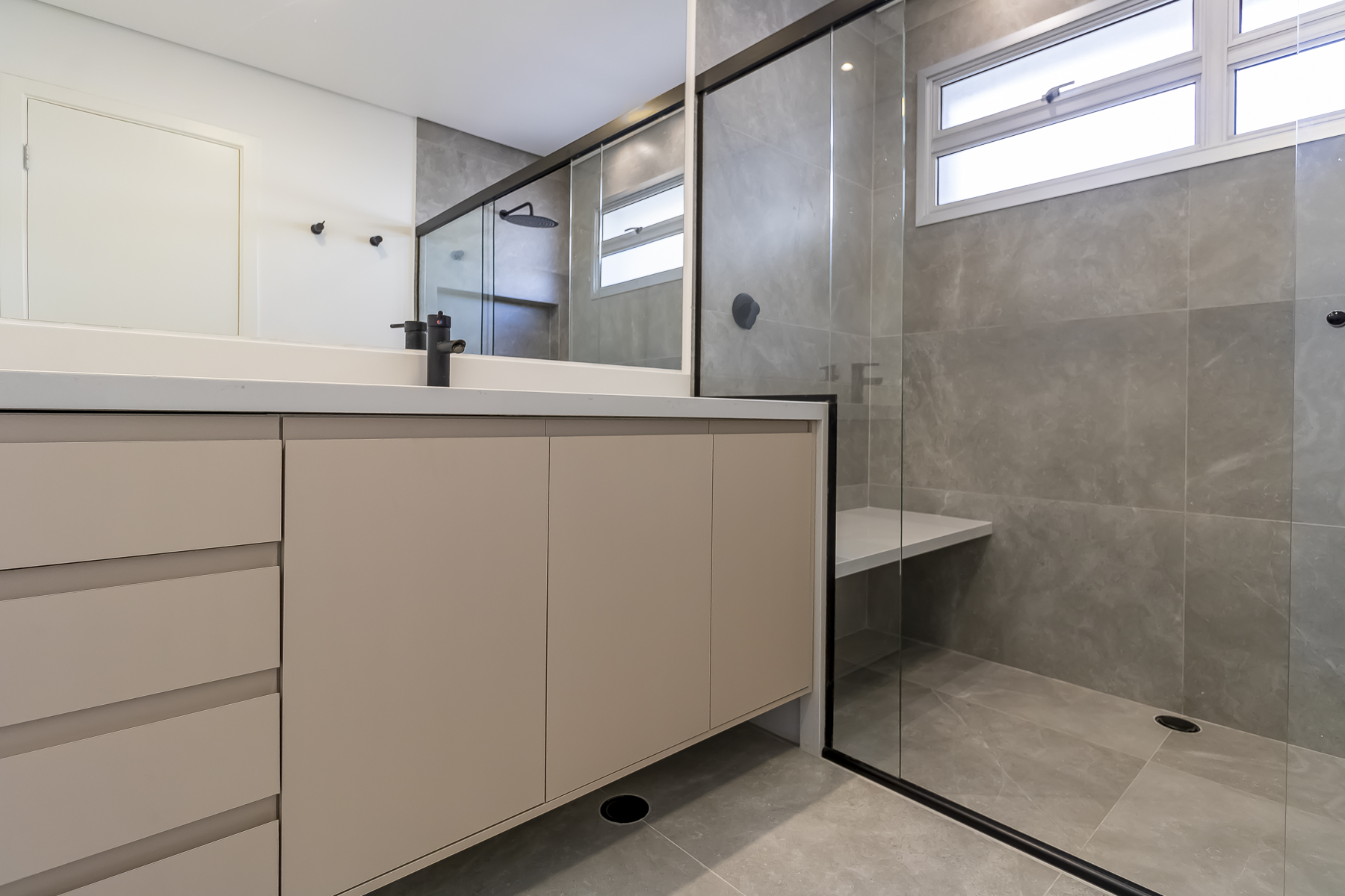 Imagem Apartamento com 3 Quartos à Venda, 270 m²em Paraíso - São Paulo