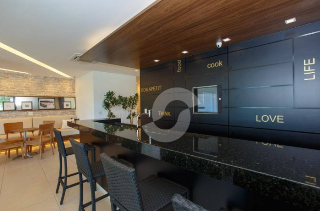 Imagem Cobertura com 3 Quartos à Venda, 200 m² em Charitas - Niterói