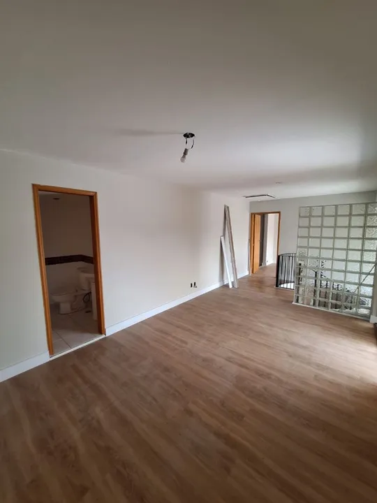 Imagem Cobertura com 4 Quartos à Venda, 224 m² em Jardim Marajoara - São Paulo