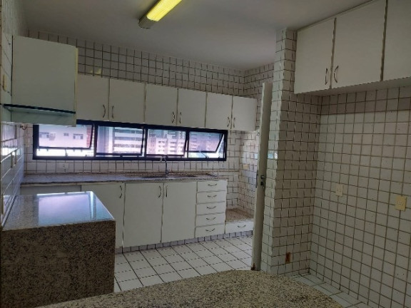 Imagem Apartamento com 3 Quartos à Venda, 200 m² em Tirol - Natal