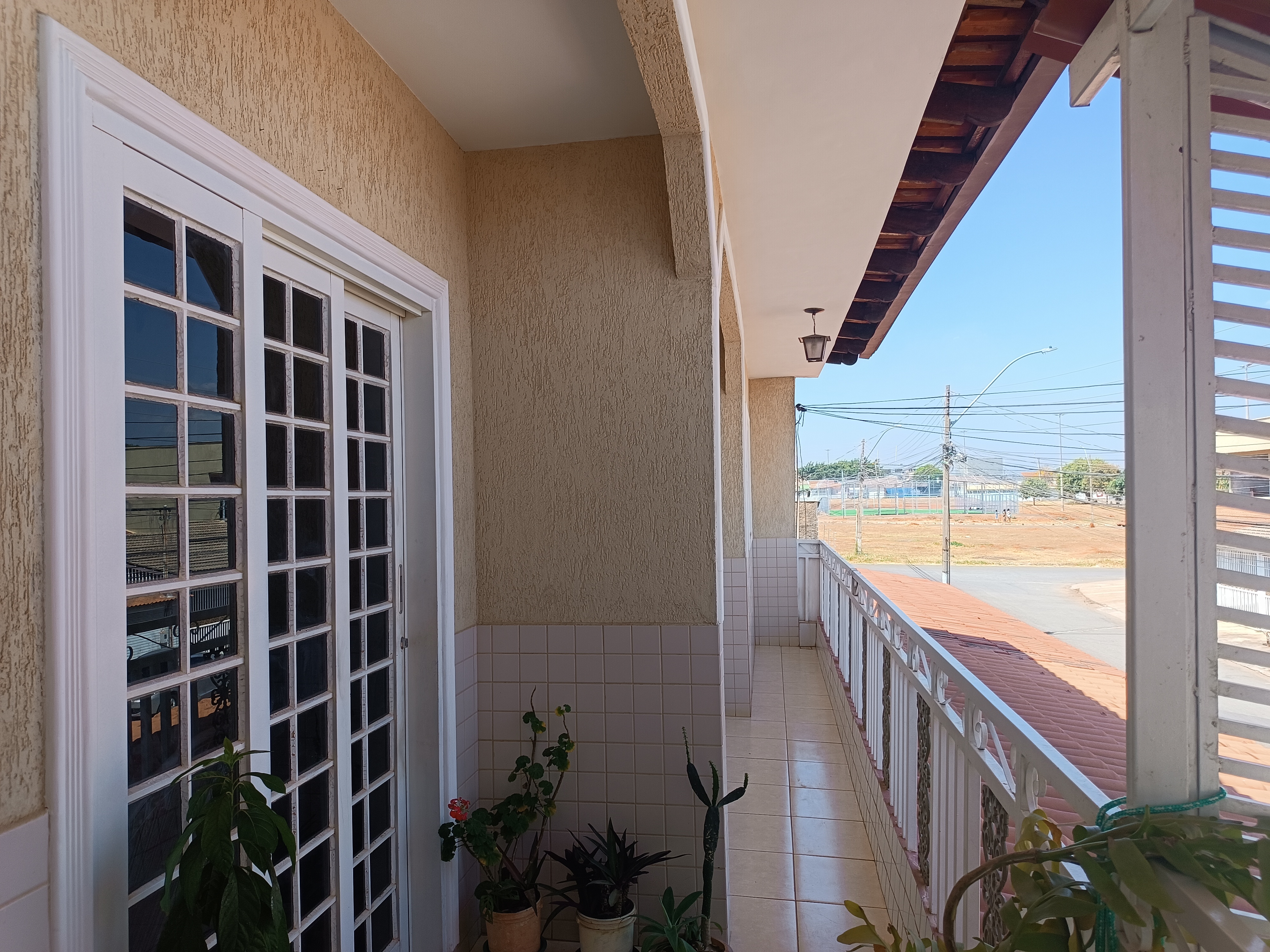 Imagem Sobrado com 5 Quartos à Venda, 250 m²em Recanto das Emas - Brasília Imagem Sobrado com 5 Quartos à Venda, 250 m²em Recanto das Emas - Brasília