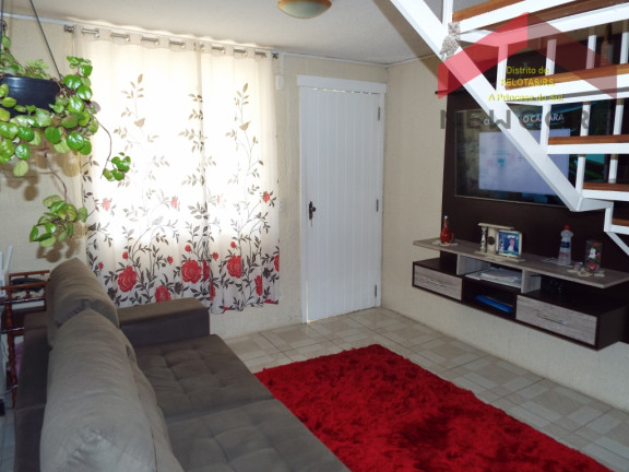 Imagem Casa de Condomínio com 2 Quartos à Venda, 54 m² em Fragata - Pelotas