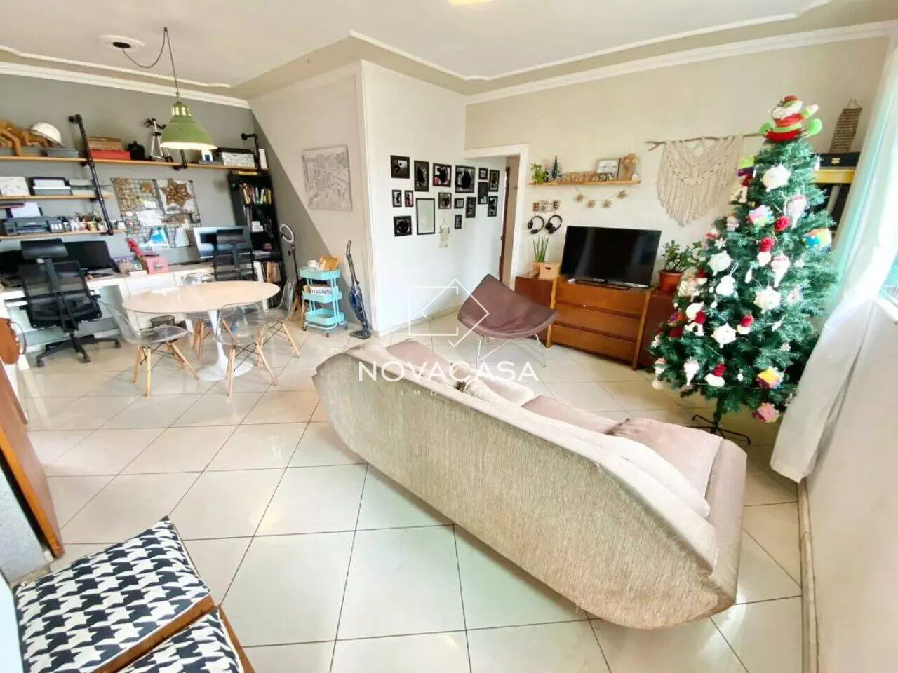 Imagem Casa com 3 Quartos à Venda, 110 m²em Trevo - Belo Horizonte Imagem Casa com 3 Quartos à Venda, 110 m²em Trevo - Belo Horizonte
