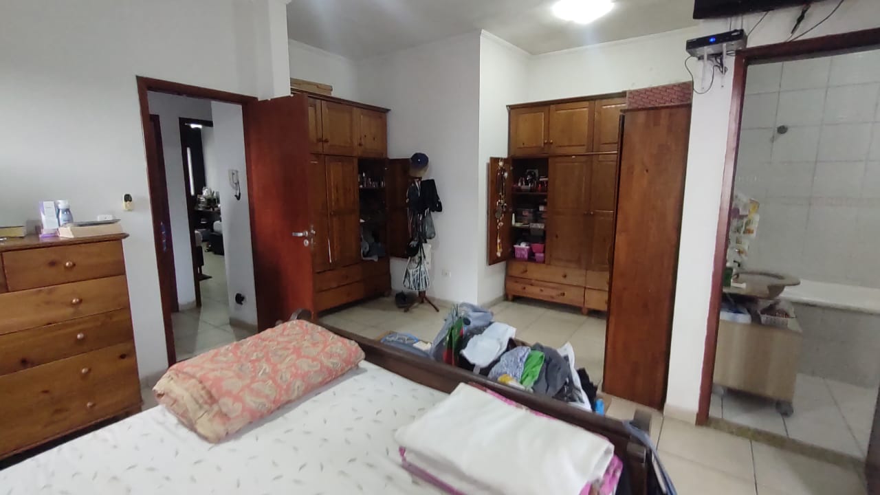 Imagem Casa com 3 Quartos à Venda, 264 m²em Vila Paulista - Cubatão