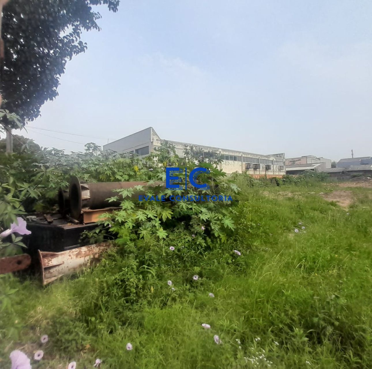 Imagem Terreno à Venda, 783 m²em Hauer - Curitiba Imagem Terreno à Venda, 783 m²em Hauer - Curitiba