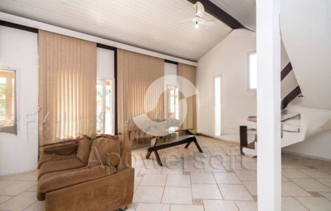 Imagem Casa com 3 Quartos à Venda, 254 m²em Serra Grande - Niterói