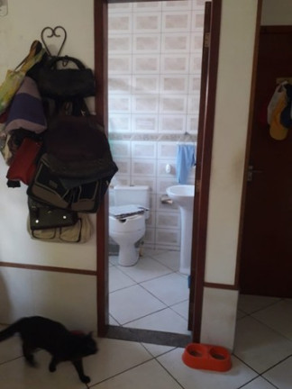 Imagem Casa de Condomínio com 4 Quartos à Venda, 200 m² em Vargem Grande - Teresópolis Imagem Casa de Condomínio com 4 Quartos à Venda, 200 m² em Vargem Grande - Teresópolis
