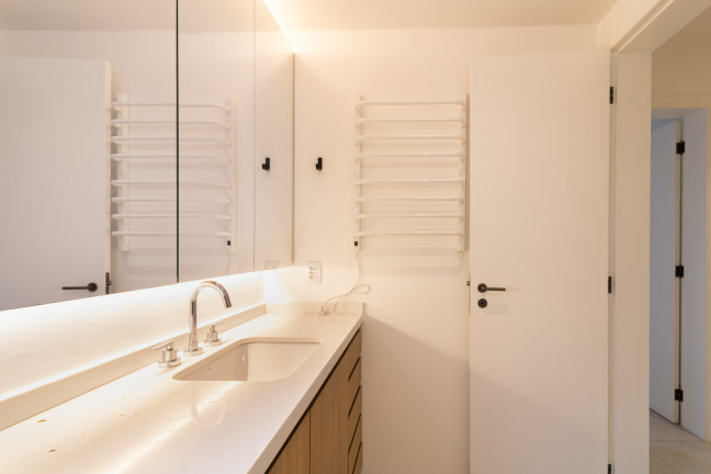 Imagem Apartamento com 3 Quartos à Venda, 123 m² em Itaim Bibi - São Paulo