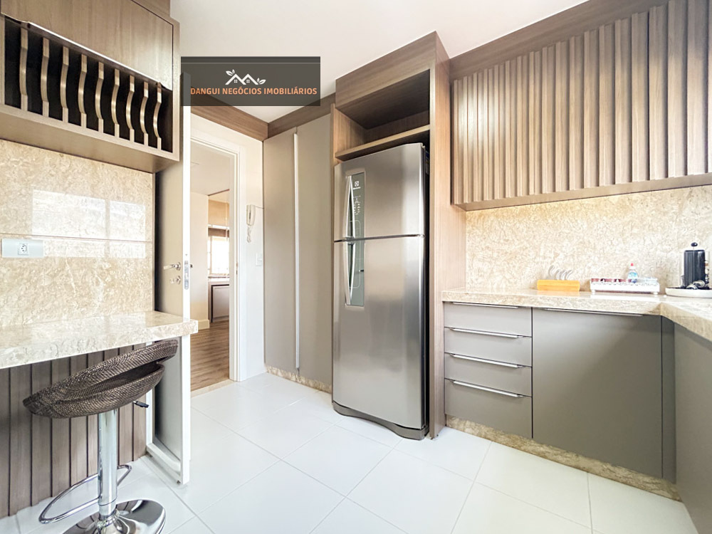 Imagem Apartamento com 2 Quartos à Venda, 121 m²em Vila Izabel - Curitiba Imagem Apartamento com 2 Quartos à Venda, 121 m²em Vila Izabel - Curitiba