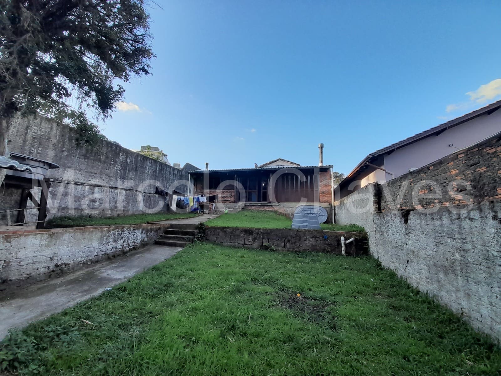 Imagem Casa com 3 Quartos à Venda, 130 m² em Teresópolis - Porto Alegre Imagem Casa com 3 Quartos à Venda, 130 m² em Teresópolis - Porto Alegre