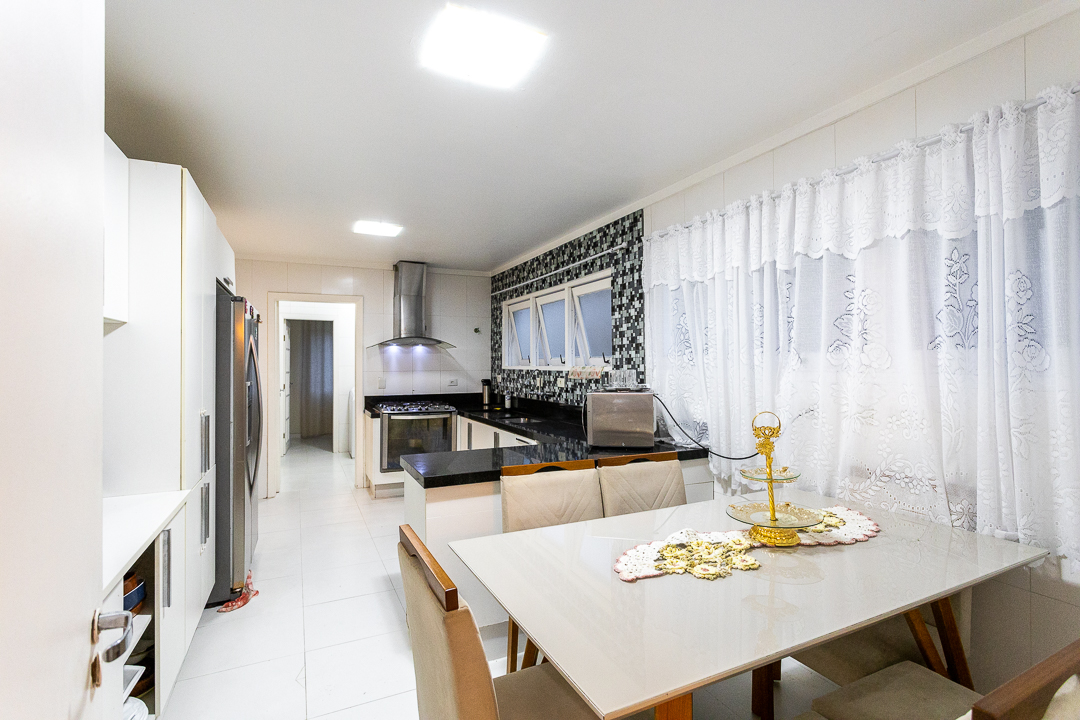 Imagem Casa de Condomínio com 3 Quartos à Venda, 280 m² em Alphaville - Santana de Parnaíba Imagem Casa de Condomínio com 3 Quartos à Venda, 280 m² em Alphaville - Santana de Parnaíba