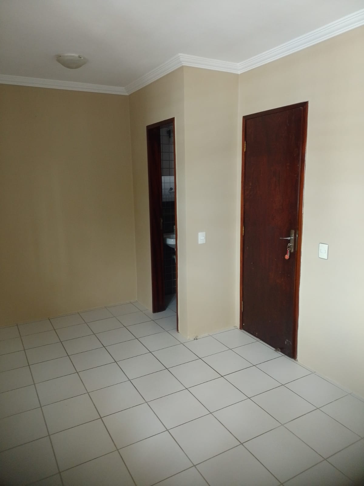 Imagem Casa com 3 Quartos à Venda, 110 m²em Itaperi - Fortaleza Imagem Casa com 3 Quartos à Venda, 110 m²em Itaperi - Fortaleza