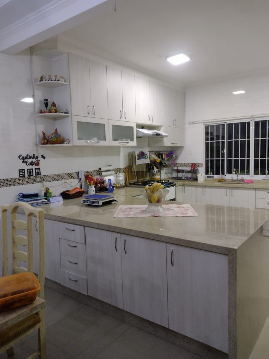 Imagem Sobrado com 4 Quartos à Venda, 308 m² em Chácara Inglesa - São Paulo Imagem Sobrado com 4 Quartos à Venda, 308 m² em Chácara Inglesa - São Paulo