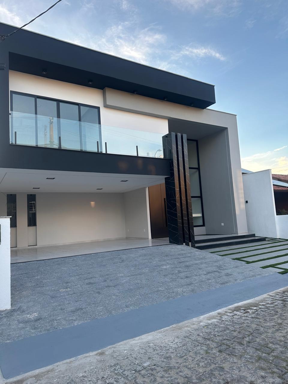 Imagem Casa de Condomínio com 5 Quartos à Venda, 200 m² em Campo Grande - Rio de Janeiro Imagem Casa de Condomínio com 5 Quartos à Venda, 200 m² em Campo Grande - Rio de Janeiro