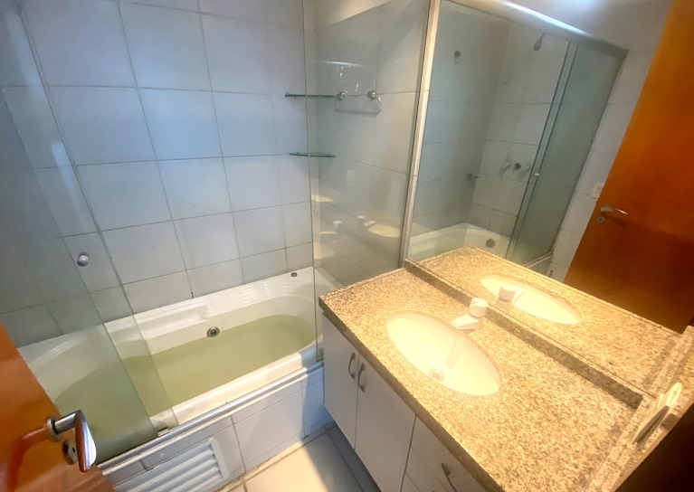 Imagem Apartamento com 2 Quartos à Venda, 69 m² em Meireles - Fortaleza