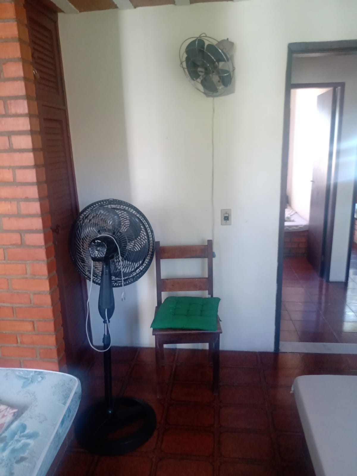 Imagem Casa com 5 Quartos para Alugar, 180 m² em Braga - Cabo Frio Imagem Casa com 5 Quartos para Alugar, 180 m² em Braga - Cabo Frio