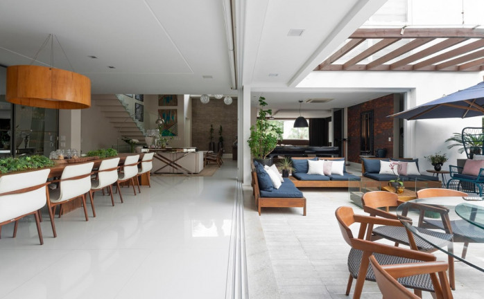 Imagem Casa de Condomínio com 4 Quartos à Venda, 485 m² em Jurerê - Florianópolis Imagem Casa de Condomínio com 4 Quartos à Venda, 485 m² em Jurerê - Florianópolis