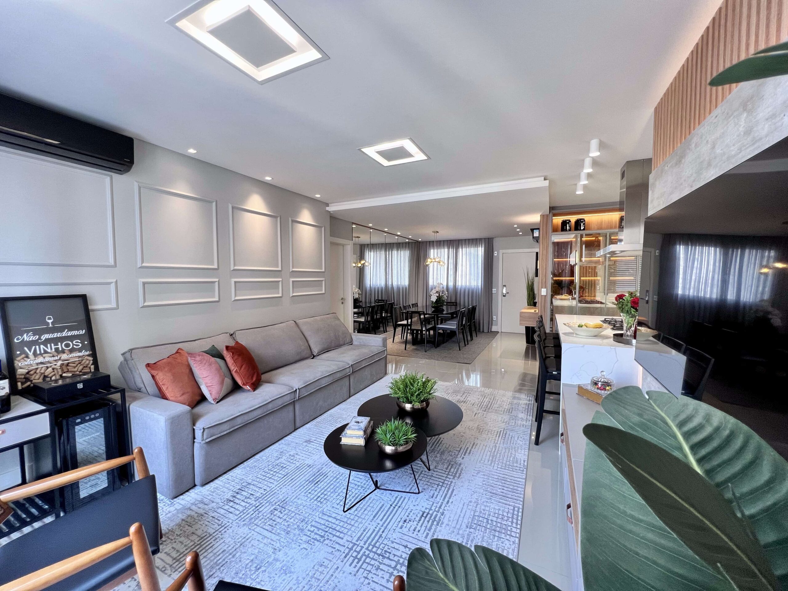 Imagem Apartamento com 4 Quartos à Venda, 137 m²em Centro - Balneário Camboriú