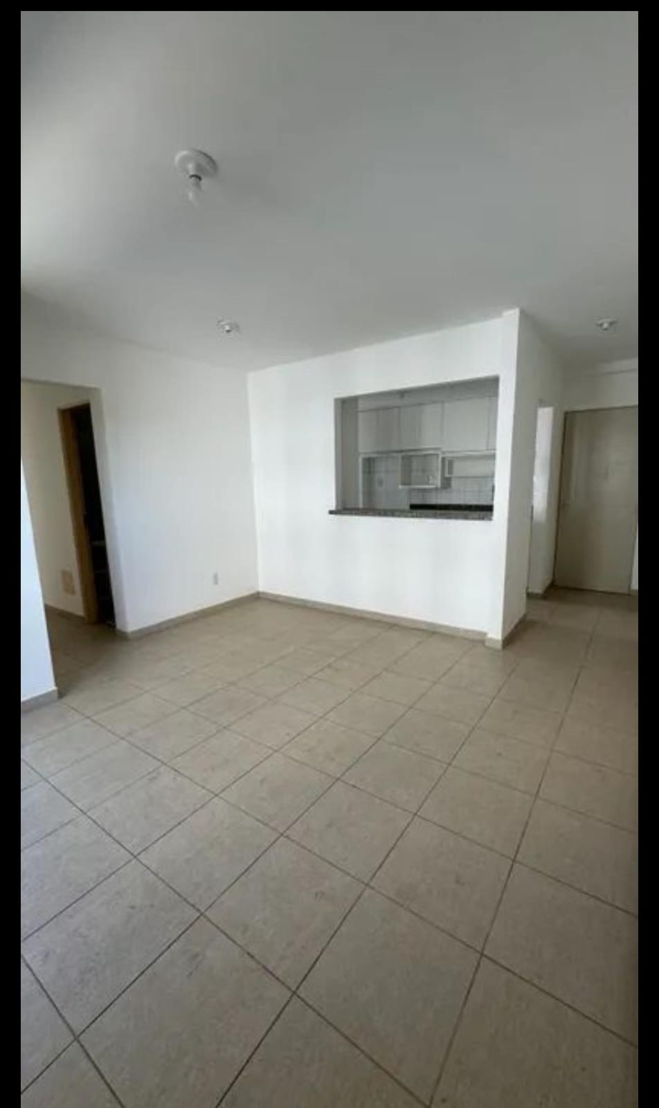 Imagem Apartamento com 3 Quartos à Venda, 75 m²em Parque Flamboyant - Goiânia