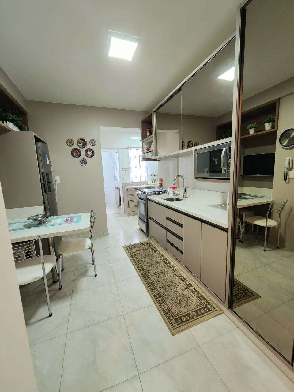 Imagem Apartamento com 3 Quartos à Venda, 111 m²em Centro - Balneário Camboriú
