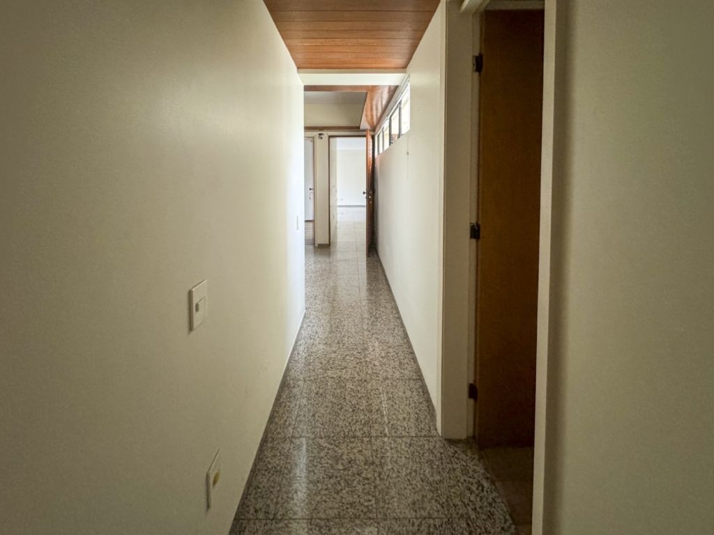 Imagem Apartamento com 4 Quartos à Venda, 215 m²em Meireles - Fortaleza Imagem Apartamento com 4 Quartos à Venda, 215 m²em Meireles - Fortaleza